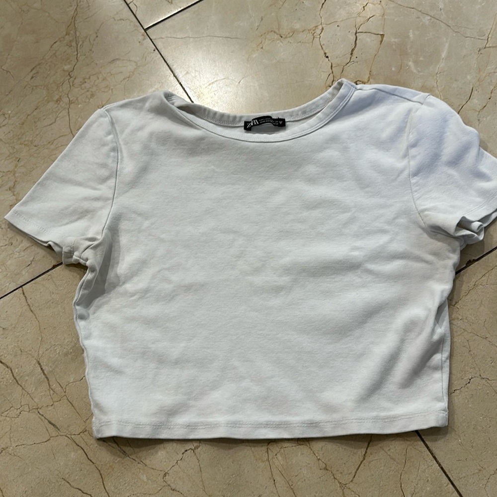 Zara white crop tee.